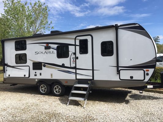 BERRYLAND CAMPERS - 46 Photos & 49 Reviews - 42775 Pleasant Ridge Rd ...