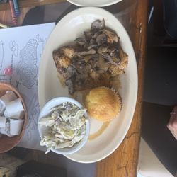 The Landing Strip Café - Chicken entree with coleslaw