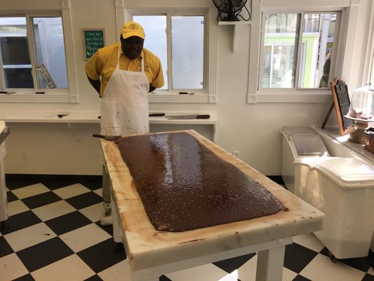 Original Murdick's Fudge by null