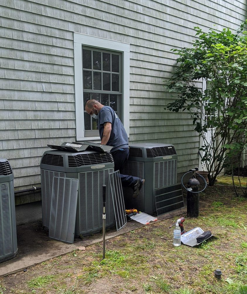 Slide of Lavallee Systems