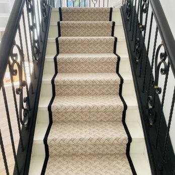 Giant Carpet & Flooring - a set of stairs - Carpet Installation Near Me - Boca Raton, Florida Giant Carpet & Flooring - a set of stairs - Carpet Installation Near Me - Boca Raton, Florida