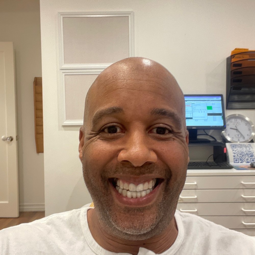 This is me getting my final Invisalign retainer.