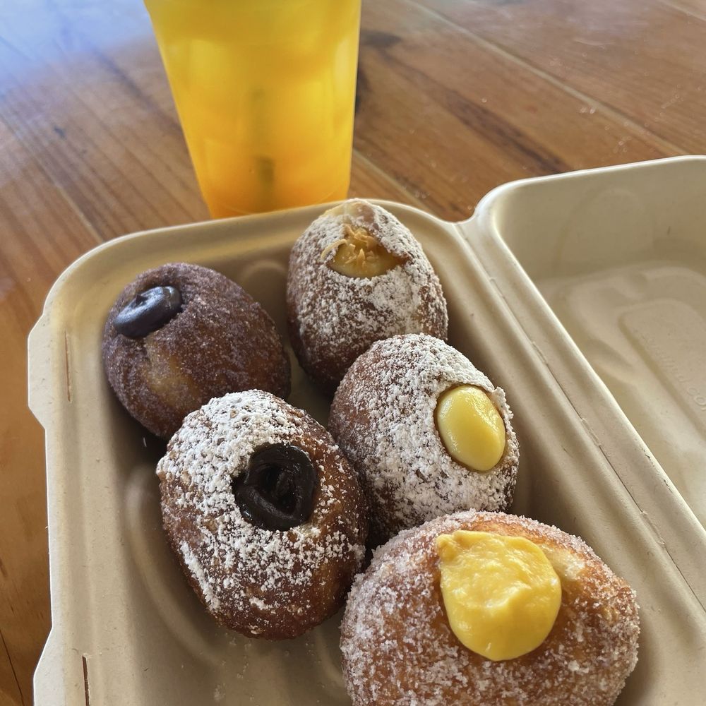 Sugar Beach Bake Shop - Malasadas and lemonade - Bakeries Near Me - Kihei, Hawaii
