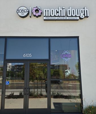 Mochi Dough | Premium Japanese Donut by null