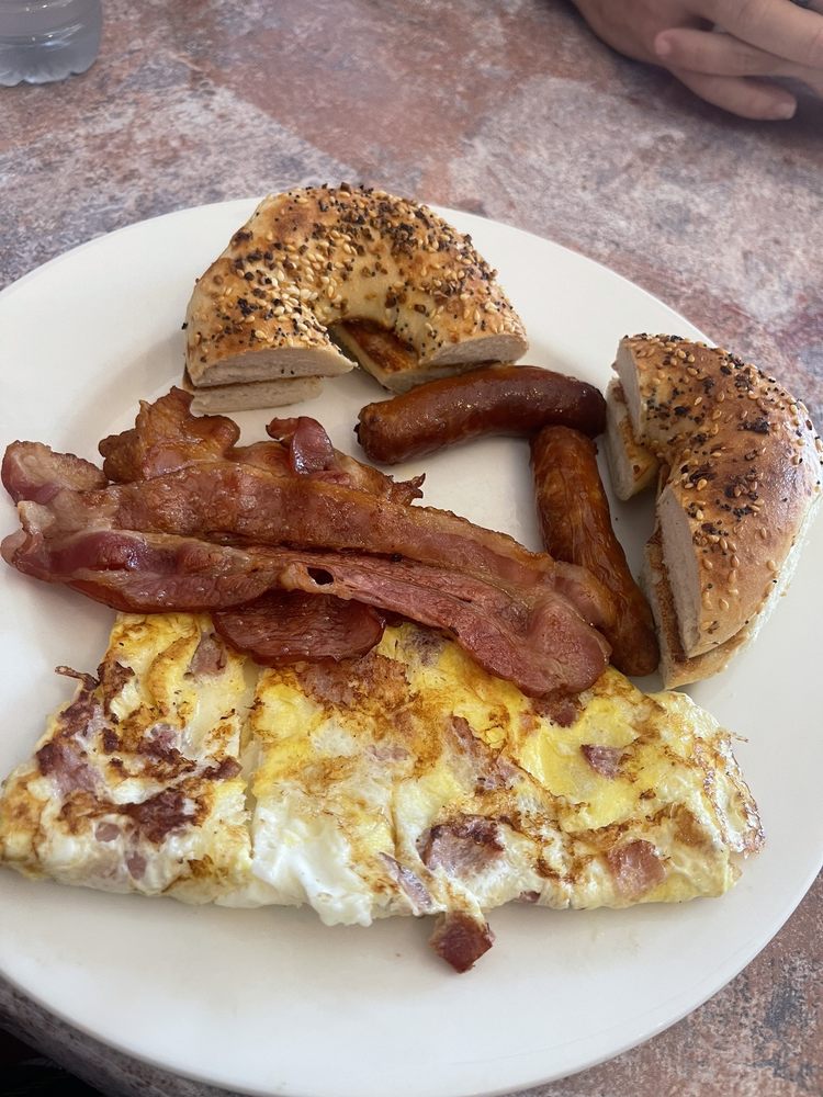 PG's Cafe