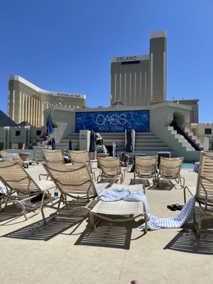 The Oasis Pool by null