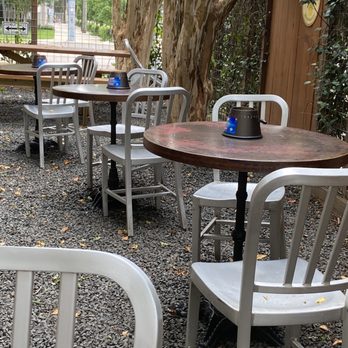 Mo' Brunch & Brews - Outside Patio with citronella candles to keep the pest away - Breakfast & Brunch Near Me - Houston, Texas Mo' Brunch & Brews - Outside Patio with citronella candles to keep the pest away - Breakfast & Brunch Near Me - Houston, Texas