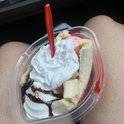 Dairy Queen Grill & Chill - Banana Split