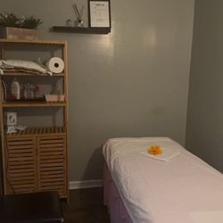 Aura Day Spa