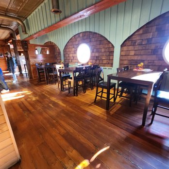 Island Times Muffins & Scones - Inside seating - Breakfast & Brunch Near Me - Avon, North Carolina Island Times Muffins & Scones - Inside seating - Breakfast & Brunch Near Me - Avon, North Carolina