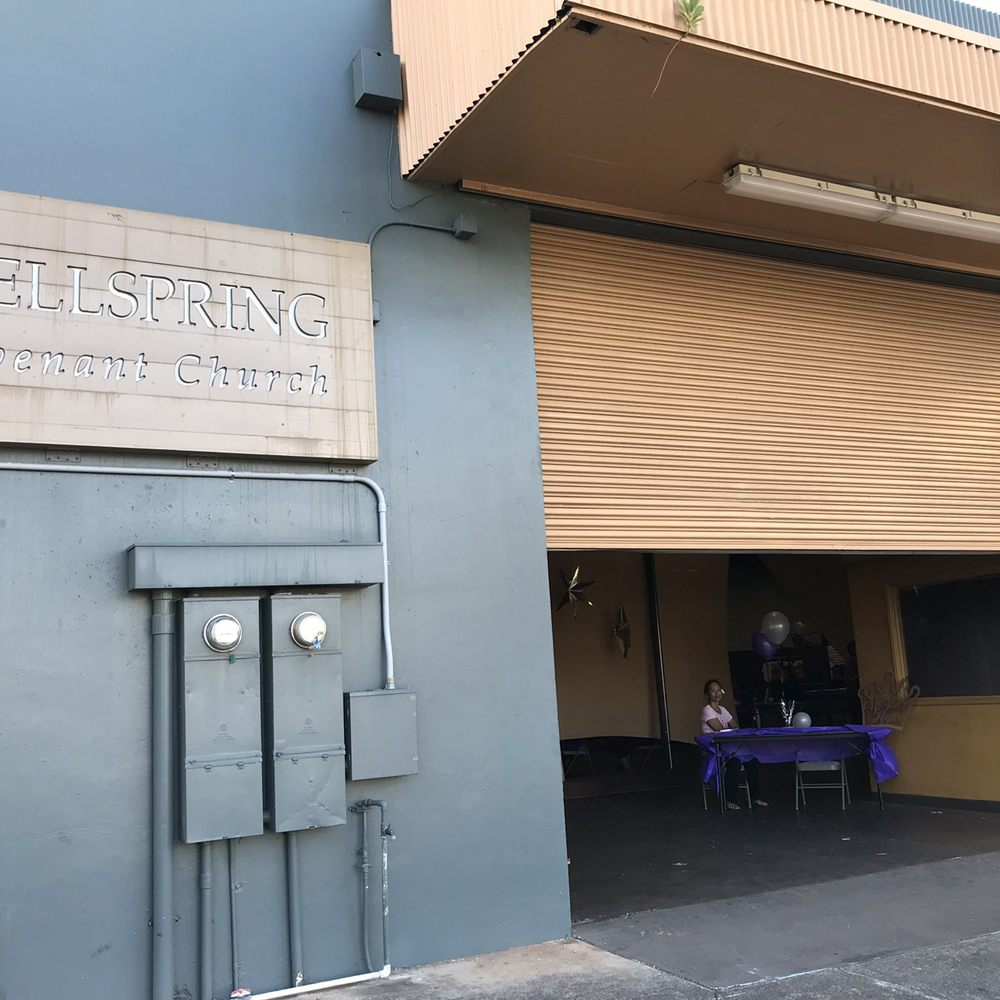 Wellspring Covenant Church - Front entrance - Churches Near Me - Aiea, Hawaii Wellspring Covenant Church - Front entrance - Churches Near Me - Aiea, Hawaii