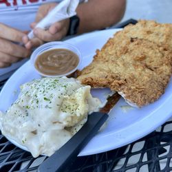 The Lodge Eatery and Pub - Fried Chicken