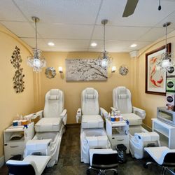 Beauty Nails