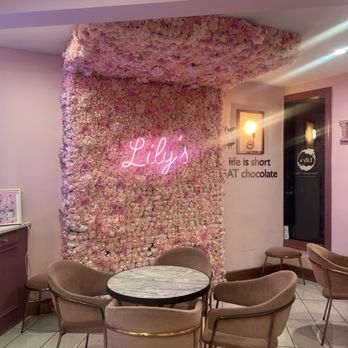 LILY’S CHOCOLATE & COFFEE - Updated January 2025 - 642 Photos & 197