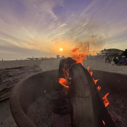 Twin Lakes State Beach