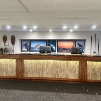 Outrigger Kā‘anapali Beach Resort - UnPhotoShopped Lobby - Hotels Near Me - Lahaina, Hawaii