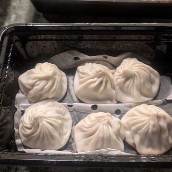 Mama Lu's Dumpling House - Xiao long bao - Dim Sum Near Me - Beverly Hills, California Mama Lu's Dumpling House - Xiao long bao - Dim Sum Near Me - Beverly Hills, California