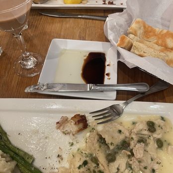 Quattro Caffe - Disappointing quality and quantity... - Italian Near Me - Costa Mesa, California Quattro Caffe - Disappointing quality and quantity... - Italian Near Me - Costa Mesa, California