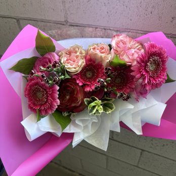 Scent Flowers - Flower assortment - Florists Near Me - Los Angeles, California Scent Flowers - Flower assortment - Florists Near Me - Los Angeles, California