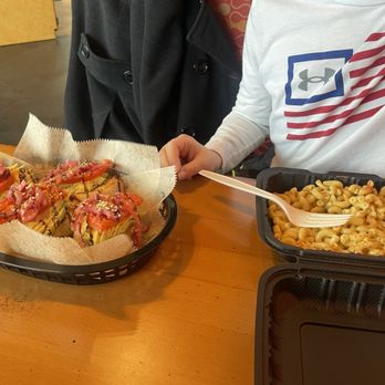 PB+J Bar - Mac and Cheeze and the Avocado Toast - Vegan Near Me - Williamsport, Pennsylvania PB+J Bar - Mac and Cheeze and the Avocado Toast - Vegan Near Me - Williamsport, Pennsylvania