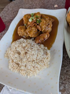 Hong Kong Inn Restaurant by null