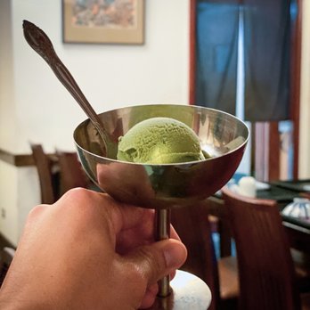 Yoshitsune Restaurant - This green tea ice cream was delicious! - Japanese Near Me - Honolulu, Hawaii Yoshitsune Restaurant - This green tea ice cream was delicious! - Japanese Near Me - Honolulu, Hawaii