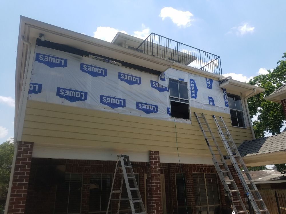 Slide of Eagle Eye Roofing & Contracting Services