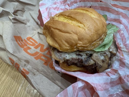 Smashburger by null
