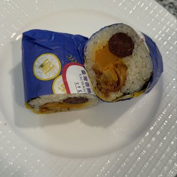Tao Roll And Pancake - Taiwan Roll: Wish there was more salted egg, lots of crunchy radish, and the small sausage pulls out when you bite it. Decent, though. - Taiwanese Near Me - Houston, Texas Tao Roll And Pancake - Taiwan Roll: Wish there was more salted egg, lots of crunchy radish, and the small sausage pulls out when you bite it. Decent, though. - Taiwanese Near Me - Houston, Texas