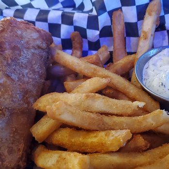 P Dubs Grille & Bar - Battered fish n chips - New American Near Me - Tehachapi, California P Dubs Grille & Bar - Battered fish n chips - New American Near Me - Tehachapi, California