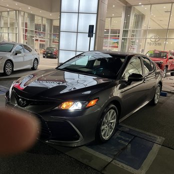 Toyota Pasadena - Auto Repair Near Me - Pasadena, California