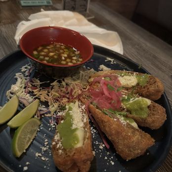 Chinitas - Birria Eggrolls - Sushi Bars Near Me - Henderson, Nevada