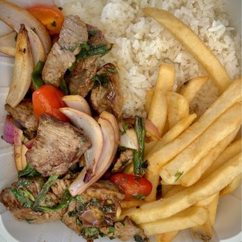 Peruvian Corner Hawaii - Lomo saltado - Peruvian Near Me - Waialua, Hawaii