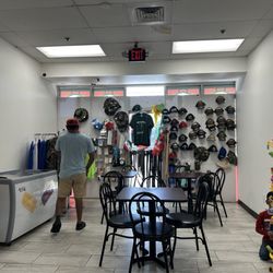 La Bamba Mexican Food and More - Inside