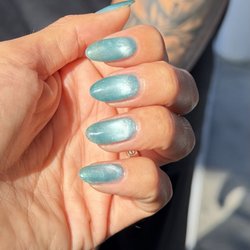 Pro-Top Nails