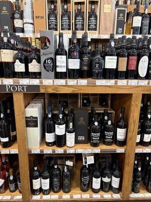 Addy Bassin's MacArthur Beverages