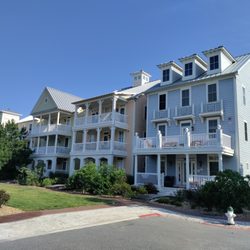 Sunset Island Vacation Rentals - Sunset Island Community