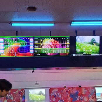Aiea Bowl - Bowling Near Me - Aiea, Hawaii