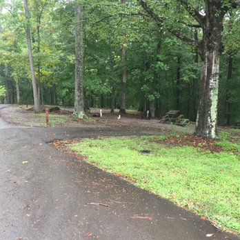 Lake Cumberland State Park Campground - Narrow steep sites - Campgrounds Near Me - Jamestown, Kentucky