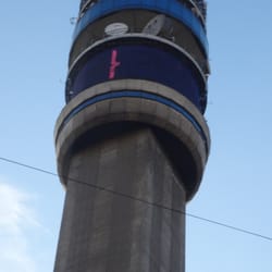 Torre Entel - Bella construcción en pleno centro de Santiago.