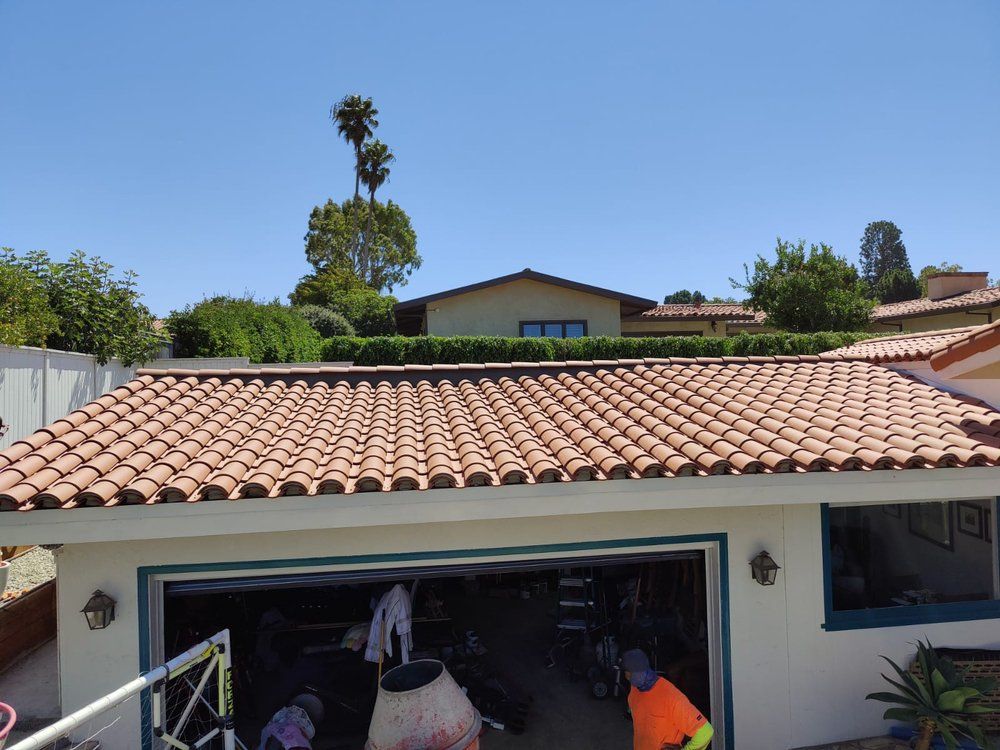 Slide of Johnson & Ramirez Roofing