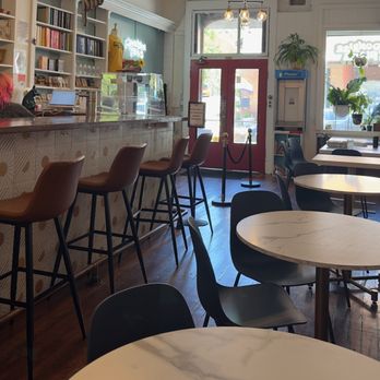 Moonrise Pizza - The dining area. - Wine Bars Near Me - Amador City, California