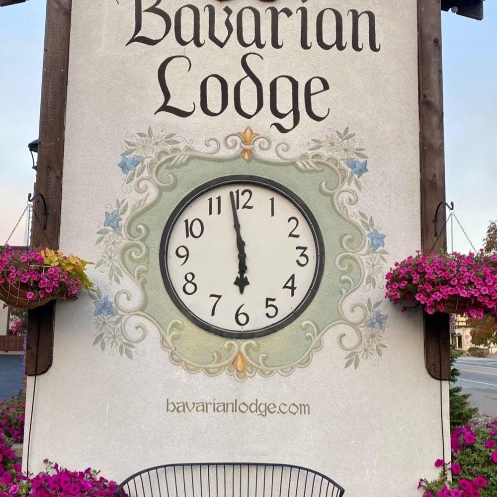 Bavarian Lodge - Outside sign - Hotels Near Me - Leavenworth, Washington Bavarian Lodge - Outside sign - Hotels Near Me - Leavenworth, Washington