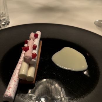 Le Clan - Dessert! - French Near Me - Quebec City, Quebec Le Clan - Dessert! - French Near Me - Quebec City, Quebec