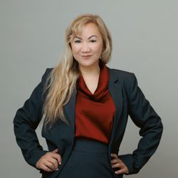 Evergreen New Life Agency - Agent Mai