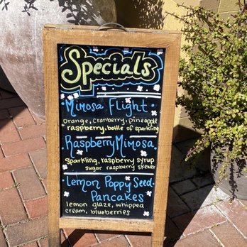 Putah Creek Cafe - Breakfast & Brunch Near Me - Winters, California Putah Creek Cafe - Breakfast & Brunch Near Me - Winters, California