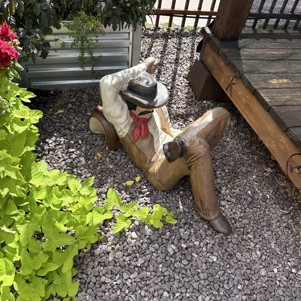 Frontier Family Fun - Cute touches like this all around - Barbeque Near Me - Williams, Arizona Frontier Family Fun - Cute touches like this all around - Barbeque Near Me - Williams, Arizona