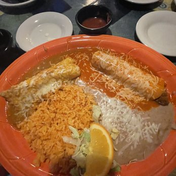 La Casita De Martin - Enchilada plate - Mexican Near Me - Grove, Oklahoma