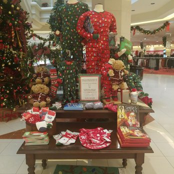 Von Maur - Department Stores Near Me - Dunwoody, Georgia