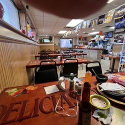 Las Delcias De Vargas - Restaurant view from last table in the back